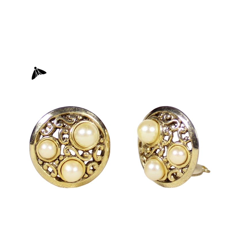 Kararsız Işıyorsun Uzağımda - 1