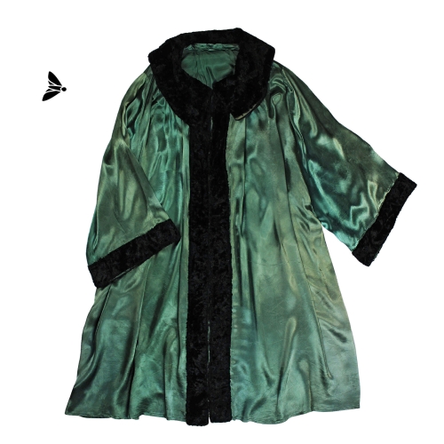 Yosunlu Ruhum Akıyorum