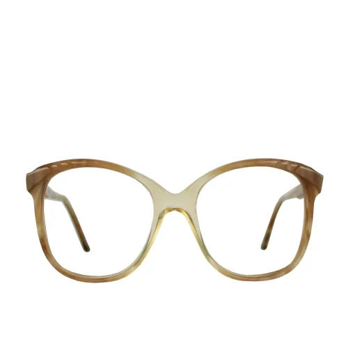 Sesi Var Gözlerinin (1)