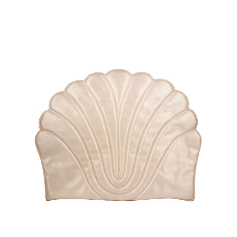 Midye Kabuğunun Aralığından - 1