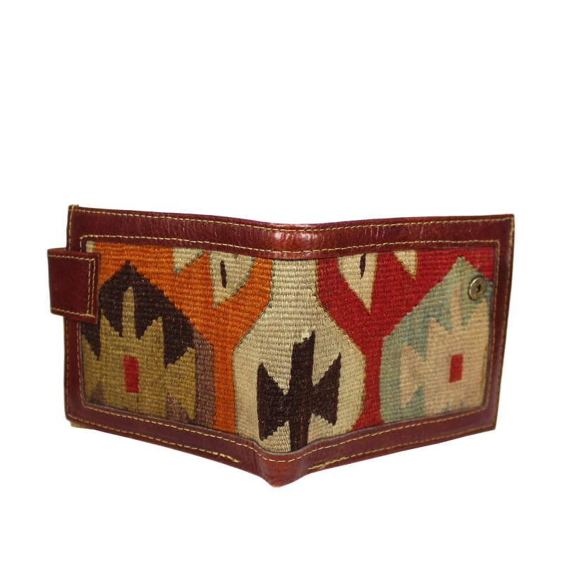 Hep Aynı Varoluşlar - 4