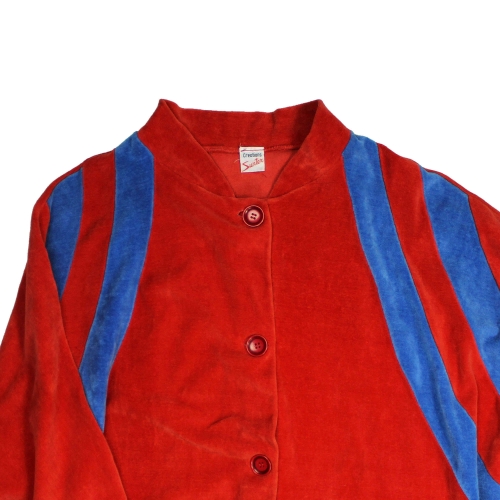 Damarlarımda Uyuklayan Kan (1)