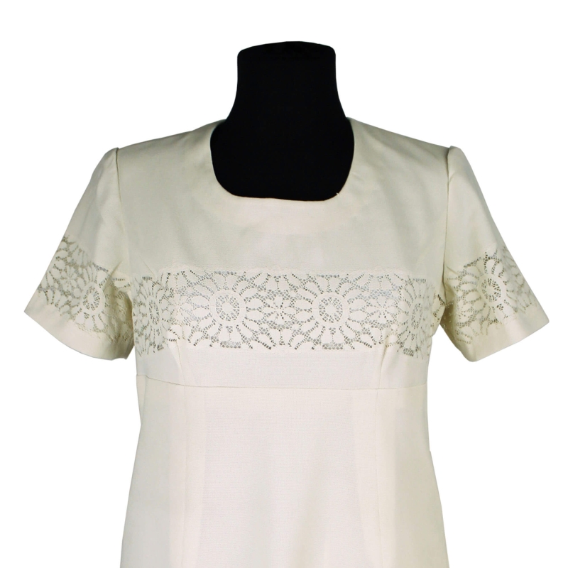 İçinde Çiçekler Titrediler - 3