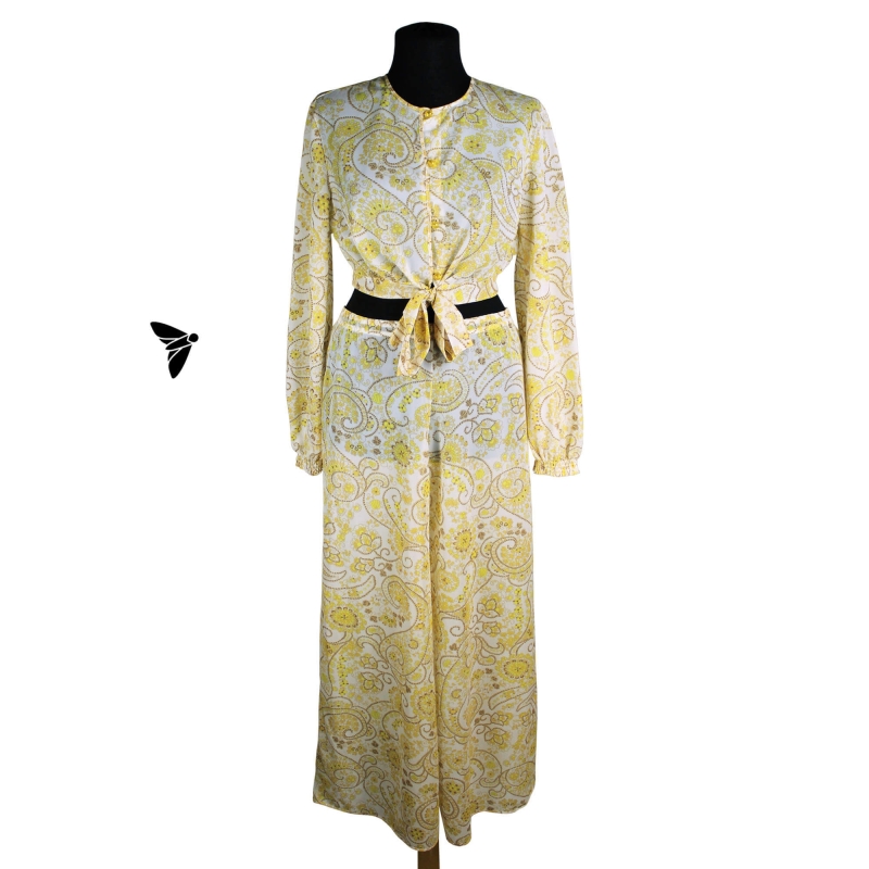 Bir Kadın Beyaz - 1