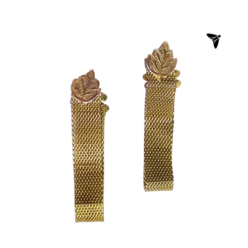 Yapraklarım Gözlerimdir Şaşarak