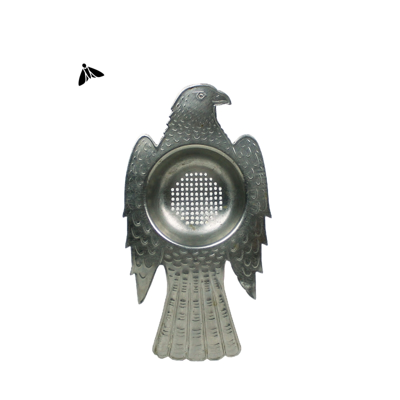 Uzağa Bakar Kartal - 1