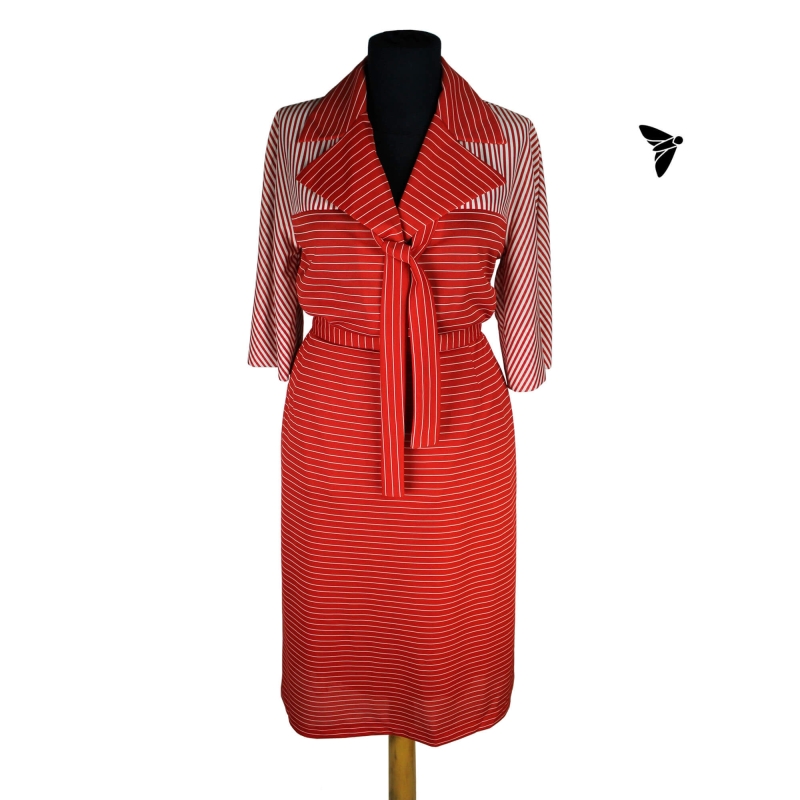 Kırmızı Bir Kuştur - 1