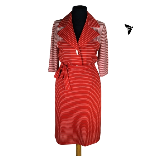 Kırmızı Bir Kuştur (1)